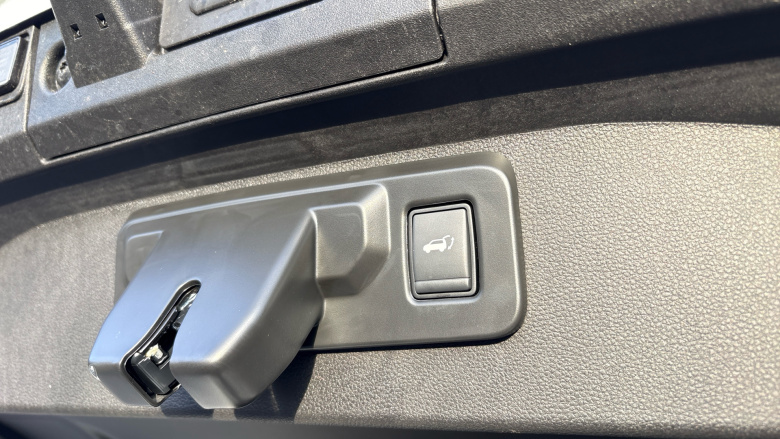 Renault Scenic E-Tech 160kW Esprit Alpine 87kWh Long Range 5dr Auto Electric Estate